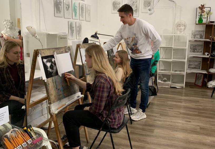 Матита преподаватели